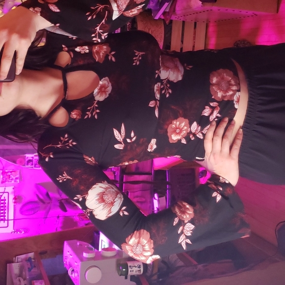 MUDD 90's Y2K Style Shirt - Picture 3 of 6